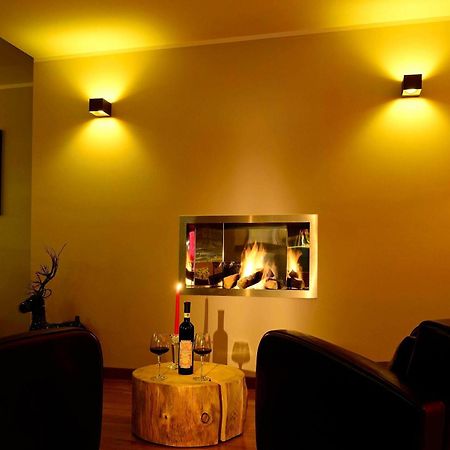 Hotel Nido Dell'Aquila Асерджи Екстериор снимка