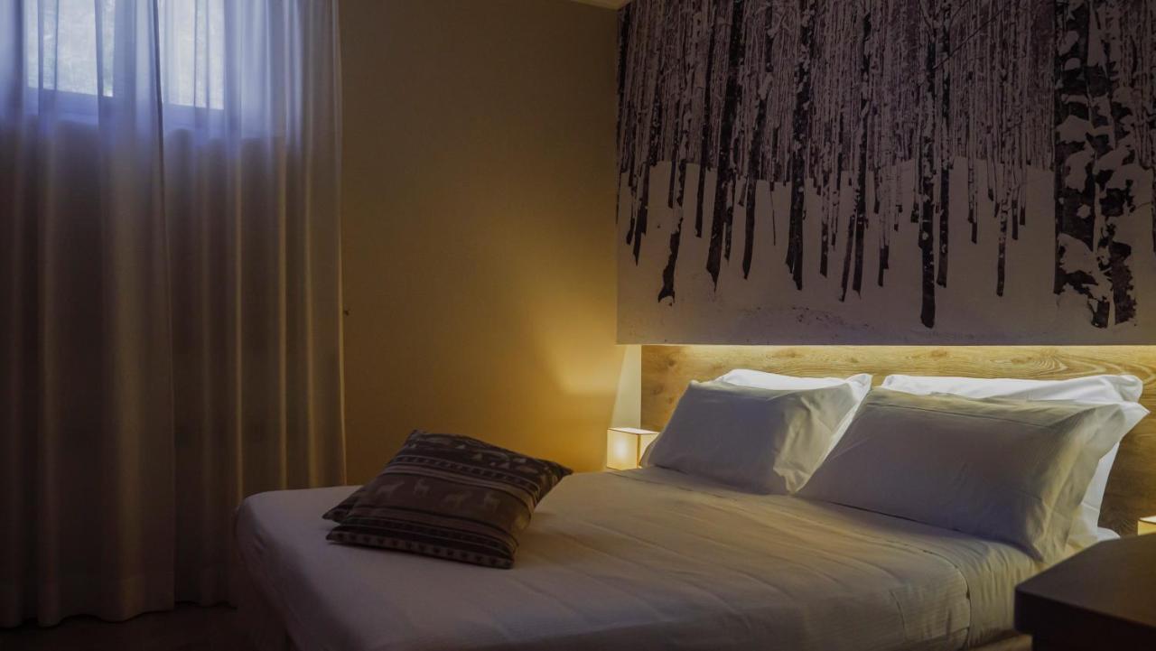 Hotel Nido Dell'Aquila Асерджи Екстериор снимка