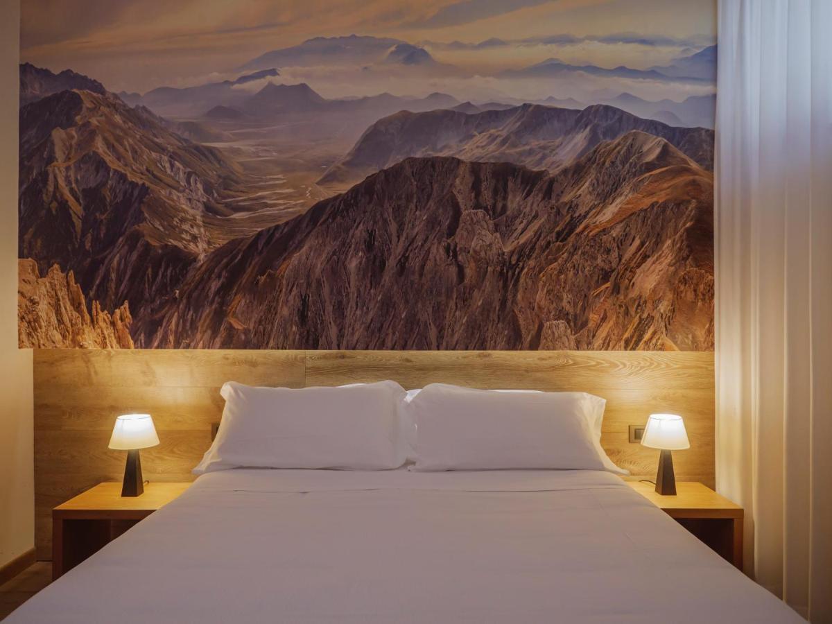 Hotel Nido Dell'Aquila Асерджи Екстериор снимка