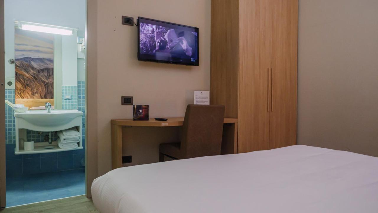 Hotel Nido Dell'Aquila Асерджи Екстериор снимка