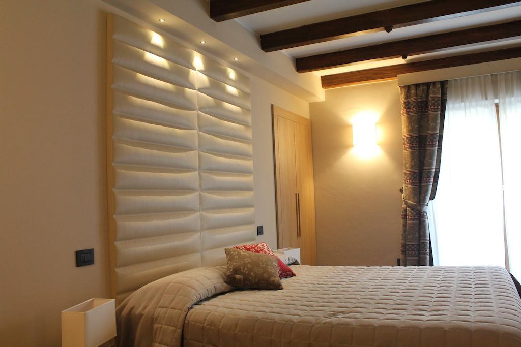 Hotel Nido Dell'Aquila Асерджи Екстериор снимка
