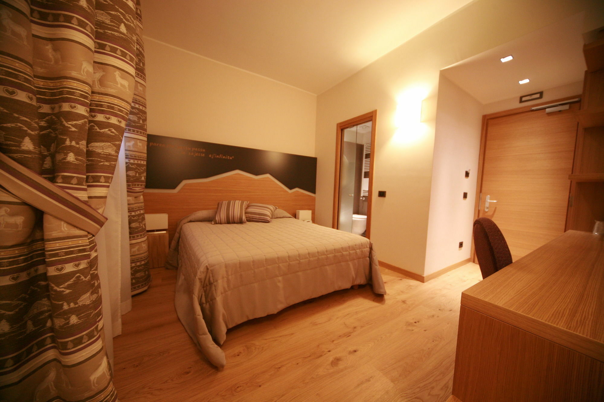 Hotel Nido Dell'Aquila Асерджи Екстериор снимка